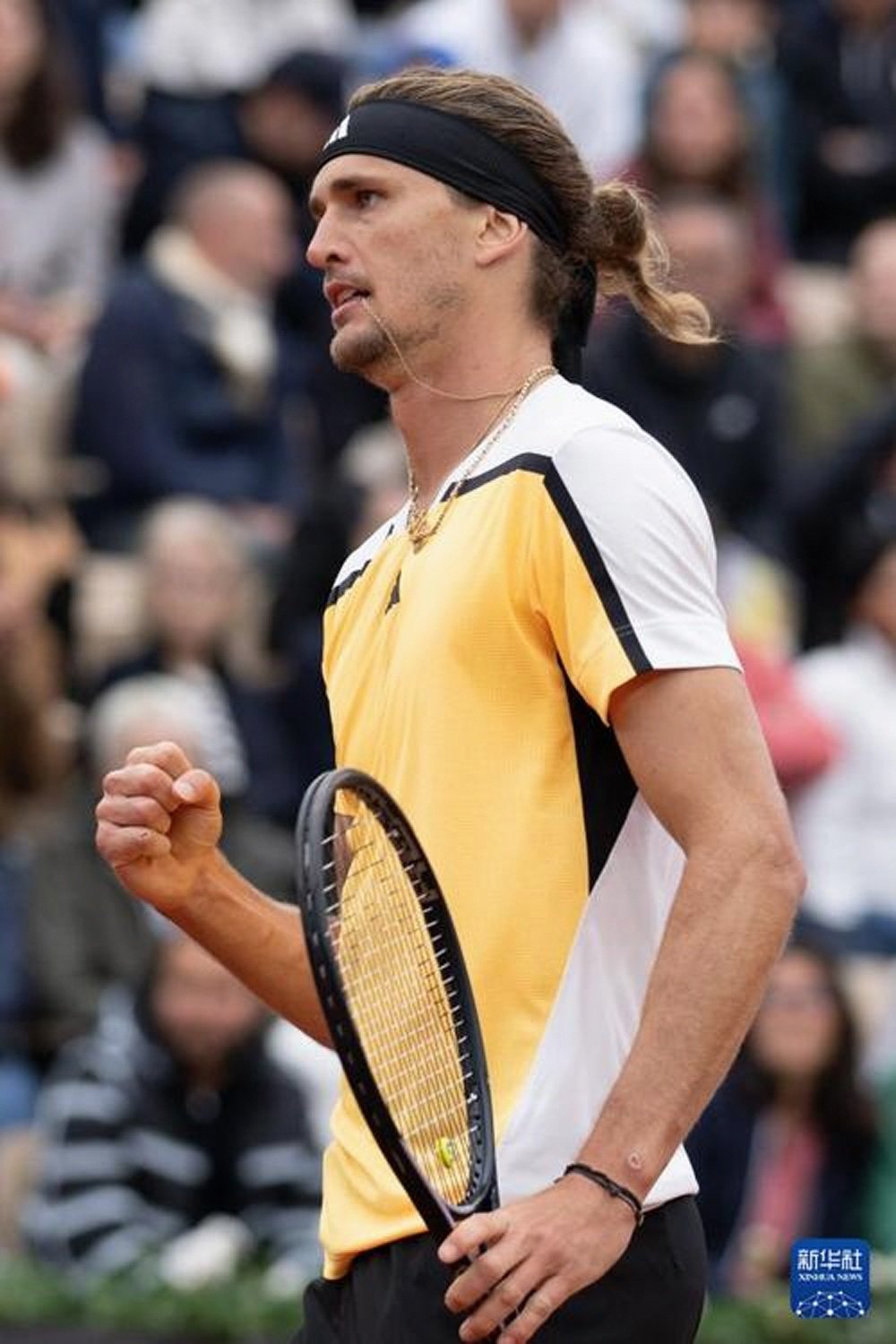 英国网球队横扫西班牙网球队，兹维列夫打破历史纪录的简单介绍