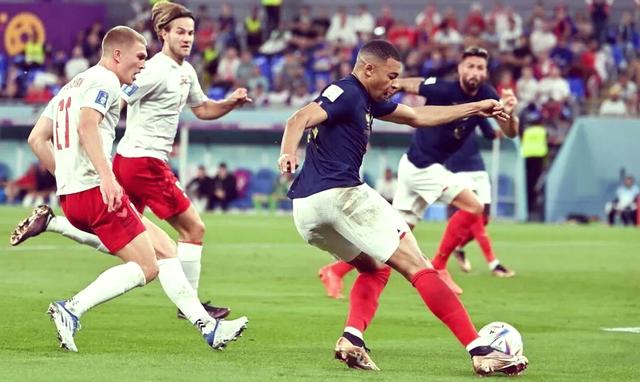 包含丹麦力克罗马，姆巴佩统治全场的词条