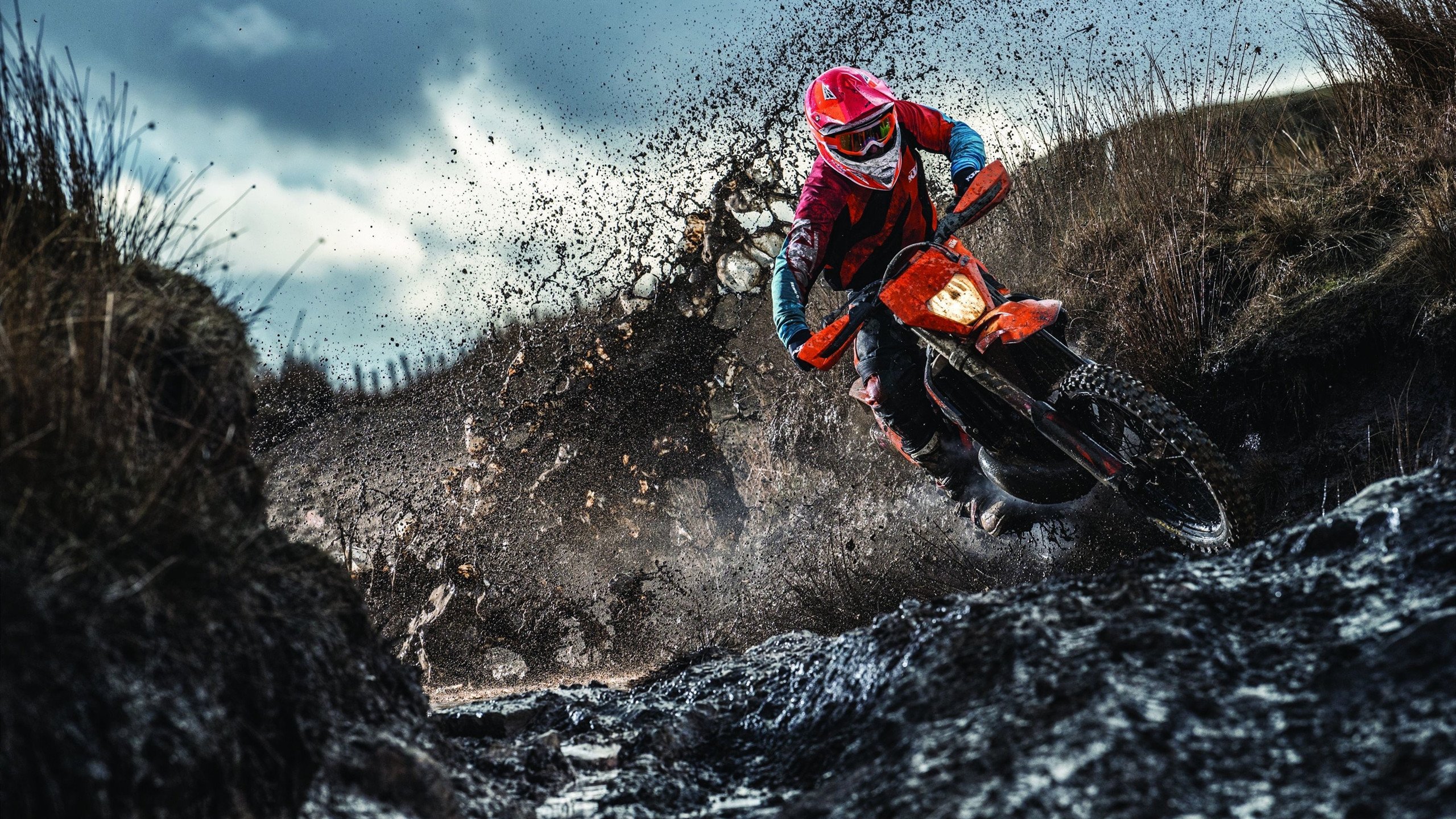 赛道与球场，杜兰特与F1新赛季的双重奏